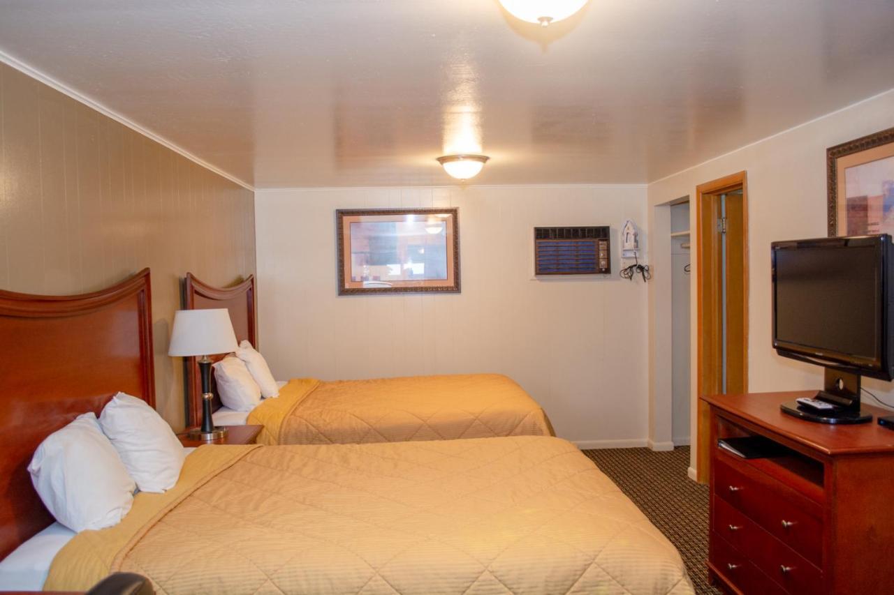 Oregon Motel 8 And Rv Park Кламат Фолс Экстерьер фото